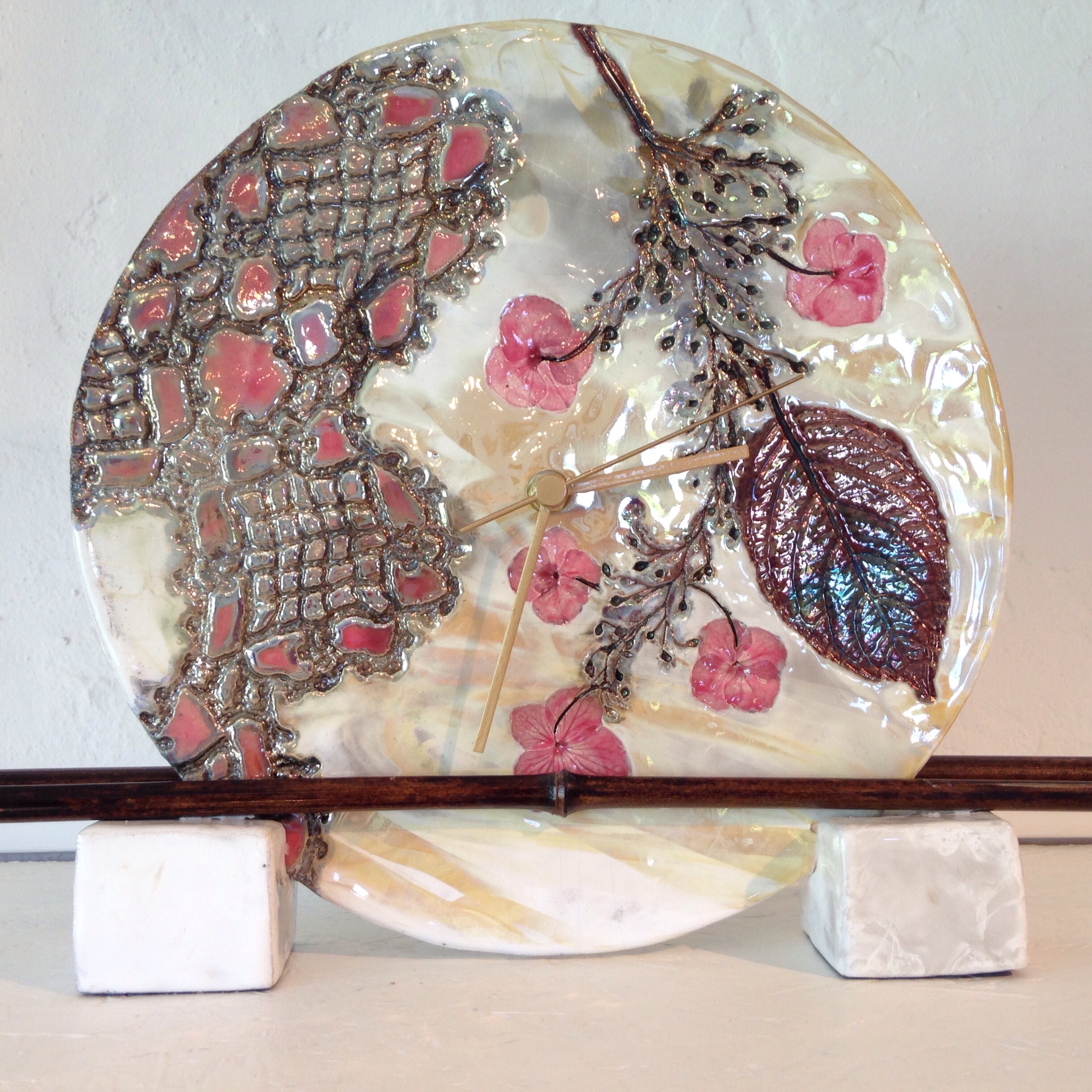 Ceramiche di Vezio - Ceramiche Raku - Orologio bamboo floreale 